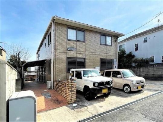 ���[�Y�R�[�g�����̊O�ω摜