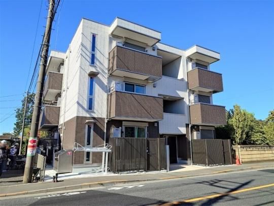 �Ƃ��킬�V�̊O�ω摜