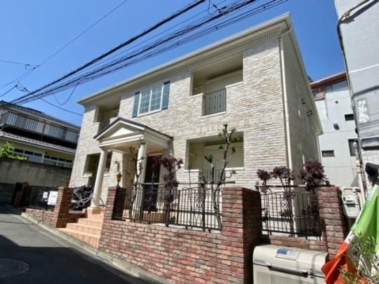 �v�����h�[����X�؂̊O�ω摜