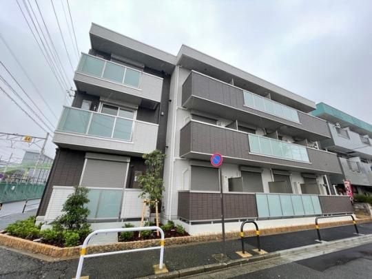 �X�e���k�����̊O�ω摜