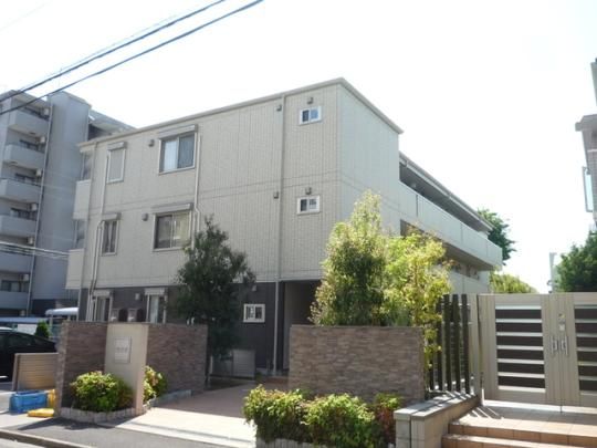 �N���X�g�U�̊O�ω摜