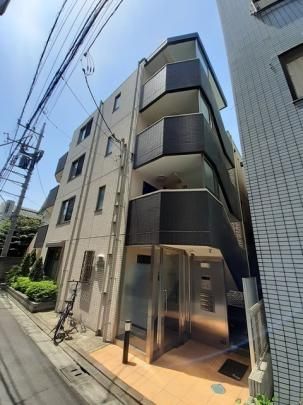 �A�h�j�X�^�[�E�����̊O�ω摜