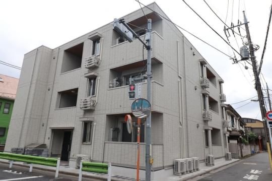 �Z���X�e�B�A�ΐ_�䒬�̊O�ω摜