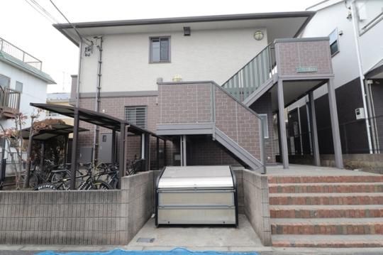 ���[�e���A�쐅���̊O�ω摜