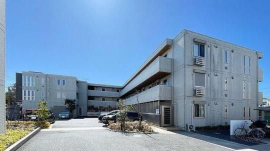 CRESCENTE�o���i�N���V�F���e�j�@��Ԋق̊O�ω摜