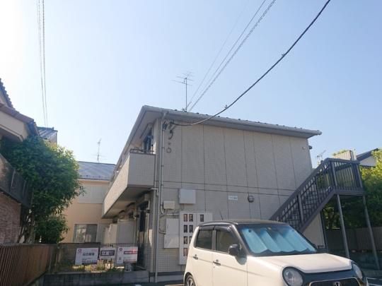 �u�����V�F��̑�̊O�ω摜