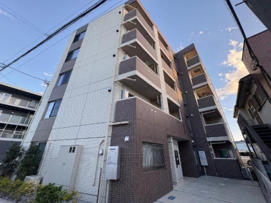 ���]���E�{�k�[���@���w���̊O�ω摜