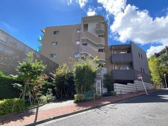 Hill Flat Osaki�̊O�ω摜