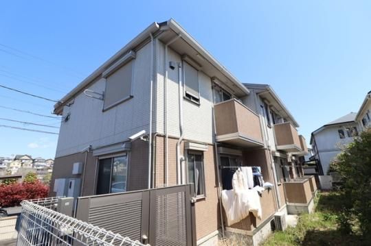 �l�� �l�����������̊O�ω摜