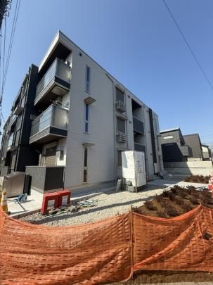 �Z���g�n�C�����h�ΐ_��̊O�ω摜