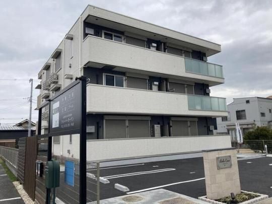 �x���J�[�T�̊O�ω摜