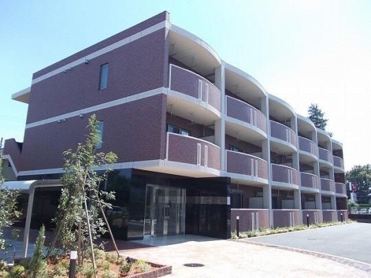 �O���C�X�@�K�[�f���̊O�ω摜