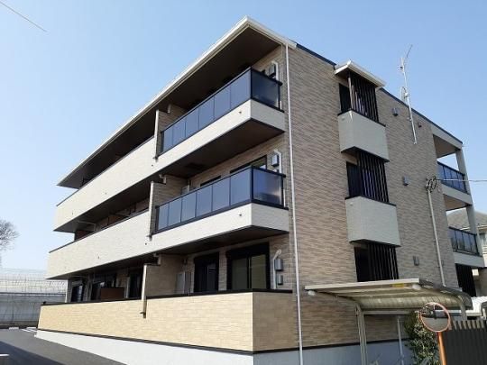 �e�B�[�t���C���̊O�ω摜