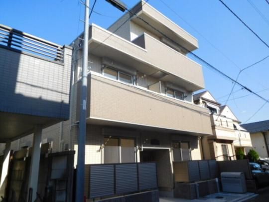 D-room �l�̊O�ω摜