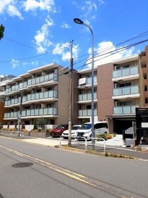 �A�C�����_�[��̊O�ω摜