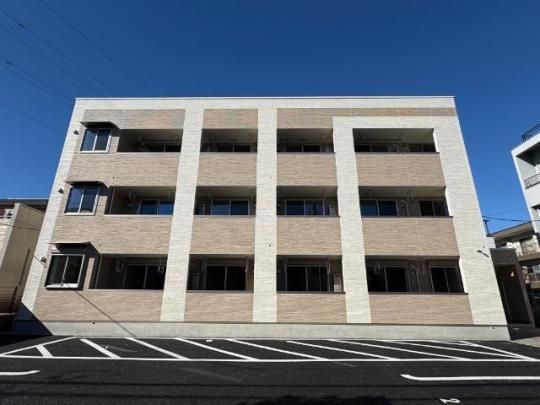 ���F���e�̊O�ω摜