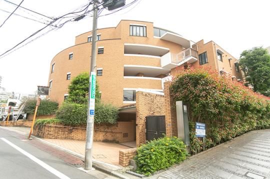 ���E�R���[�k�_�{�O�̊O�ω摜