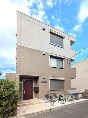 �n�E�X�]���U�̊O�ω摜