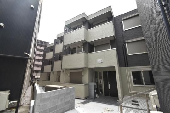 �v���V���X�R�[�g���ւ̊O�ω摜