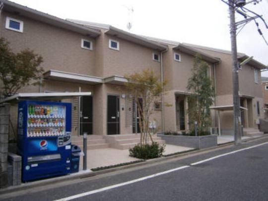 Mon cheri��ΉG�R�̊O�ω摜