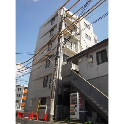 �N���[�o�[�Z�Ԋق̊O�ω摜