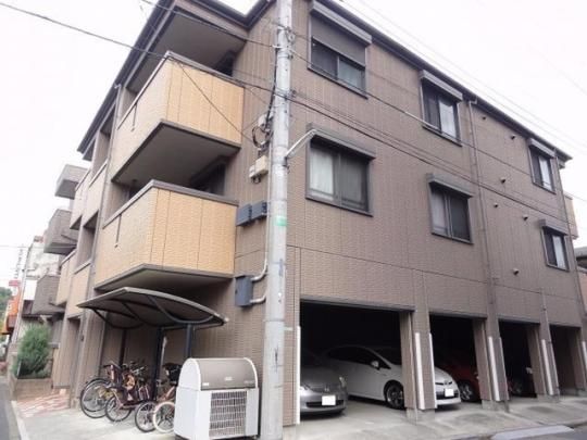 �g���A�[�h�̊O�ω摜