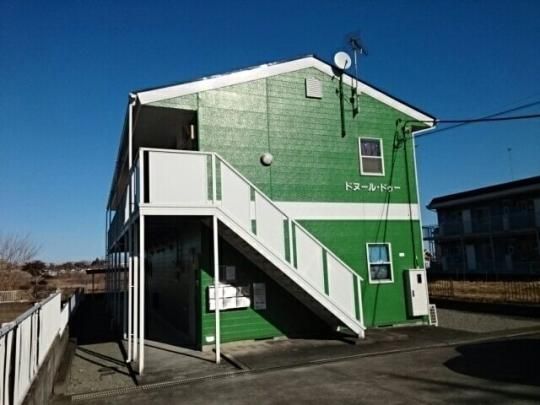 �h�k�[���h�E�̊O�ω摜