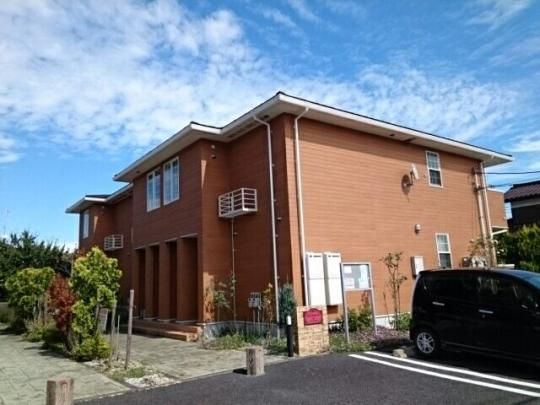 ���B���T���^�t�F�a�̊O�ω摜