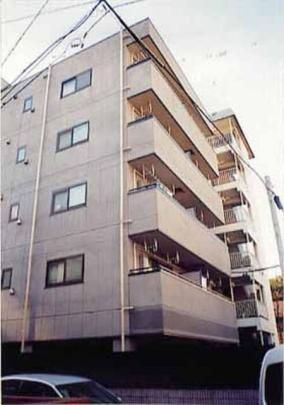 �V�����e�B�I���̊O�ω摜