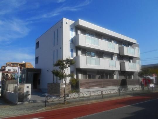 �f�B�A�R�[�g�̊O�ω摜