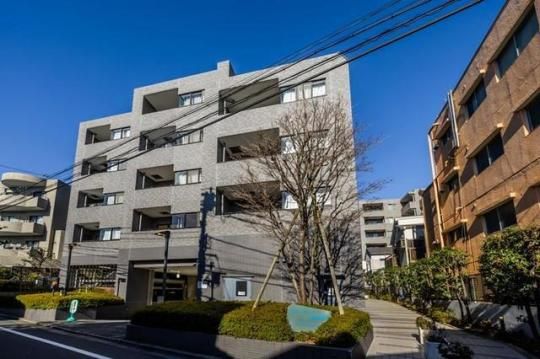 �G���E�Z���[�m������c�̊O�ω摜