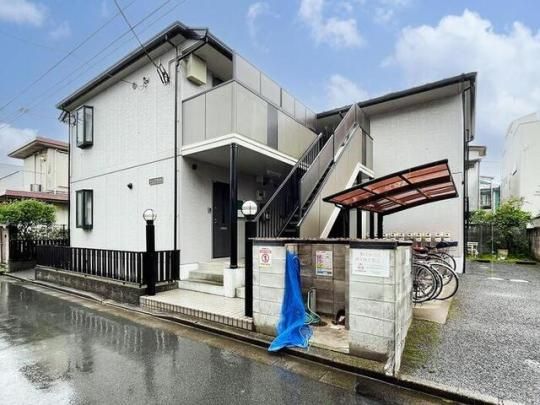 �P�C�t���b�g�̊O�ω摜