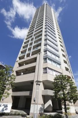 �J�X�^���A�^���[�i��V�[�T�C�h�̊O�ω摜