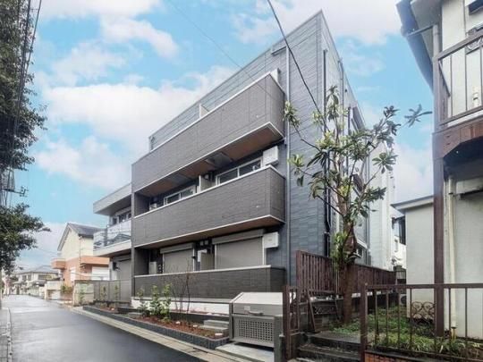 �Z���X�e�B�A��{�̊O�ω摜