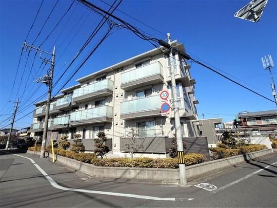 �Z���g�����R�[�g�����̊O�ω摜