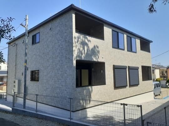 �j���@�A���t�@�̊O�ω摜