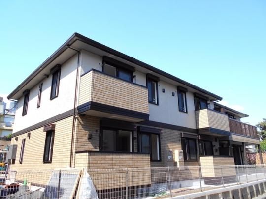 �����E�N���[���̊O�ω摜