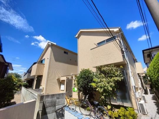 �A�C�R�[�g��������̊O�ω摜