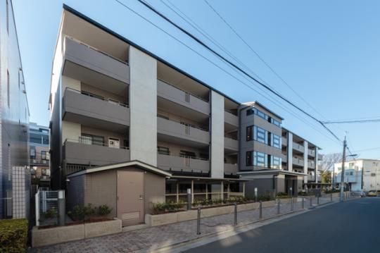 �X�e�����]���c�[�̊O�ω摜