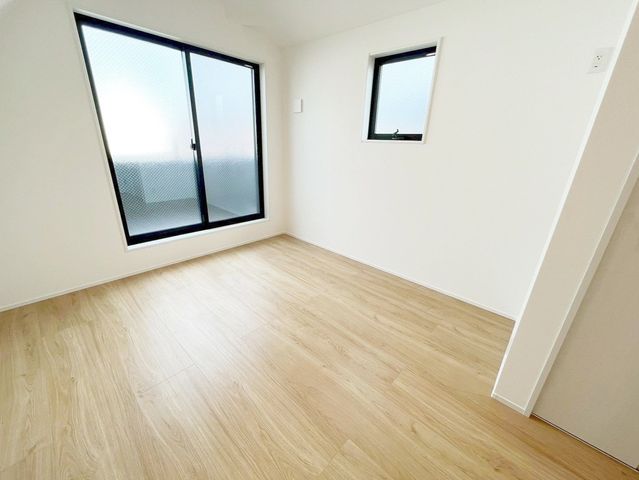 ̑ 2ʍ̌̂Ȃ̂ŁAž荞߂Ė邢ł2ʂ̂ŊJĕʂǍDł|J|ĴľC̗ǂԂłiBeF2025.9.29j