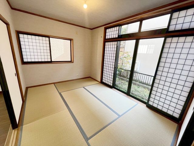 ̑ 2ʍ̌̂Ȃ̂ŁAž荞߂Ė邢ł2ʂ̂ŊJĕʂǍDł|J|ĴľC̗ǂԂłiBeF2025.11.28j