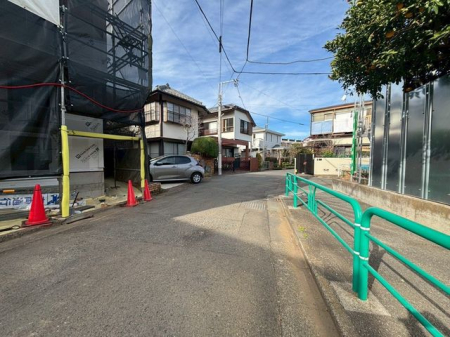 ���n�O�ώʐ^ ���z���ł����A�������z��ЂŌ��Ă�ꂽ�ʂ̌�����{�H��Ƃ��Ă��ē������Ē����܂��B������ɂ͌��鎖�̏o���Ȃ����������w�ł���^�C�~���O��d�l���������������Ē����܂��I�i�B�e���F2025/12/10�j