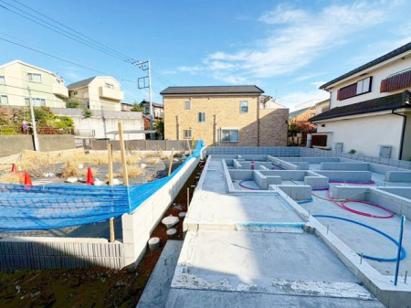 ���n�O�ώʐ^ ���z���ł����A�������z��ЂŌ��Ă�ꂽ�ʂ̌�����{�H��Ƃ��Ă��ē������Ē����܂��B������ɂ͌��鎖�̏o���Ȃ����������w�ł���^�C�~���O��d�l���������������Ē����܂��I�i�B�e���F2025.12.10�j