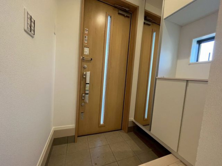 ���� ���ւɂ̓V���[�Y�{�b�N�X������̂Ō��ւ͂��������Y��ɕۂĂ܂��I�ғ��I�ɂȂ��Ă���̂ŁA���Ƒ��̃��C�t�X�^�C���ɍ��킹�ĕω��\�􂽂�������[���Ă�������o�������ł��i�B�e���F2025.12.15�j