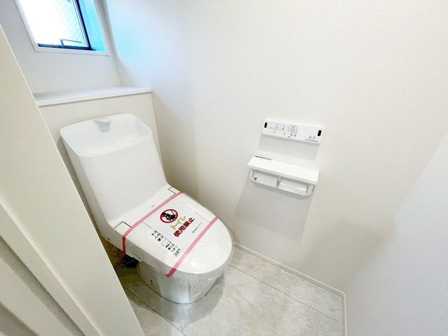 �g�C�� �������֍��t���ł�����򂾂��łȂ��A���ւ̕��S�����点���芴���ǂ�h�~�ł��܂��I�֍������߂���̂œ~��̊��������ł��X�g���X�Ȃ����p�ł���̂��������|�C���g�ł���i�B�e���F2025.12.15�j