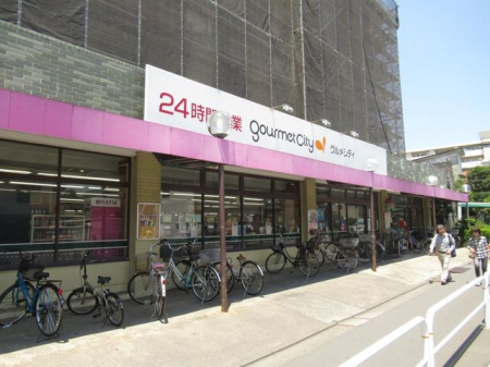 ���ӊ� �O�����V�e�B�������X �k��7���B 490m