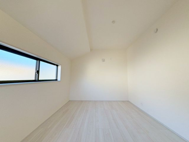 ���̑����� ��Q���͂��������ȍL���ŁA���[�͂����ł��I���[�N�X�y�[�X���̃R�[�i�[����ꂽ��A�L������������Ƃ���̂ŁA�Ƌ�̔z�u�����R���݁����z�̋�Ԃ���ꂿ�Ⴂ�܂���i�B�e���F2026.1.9�j