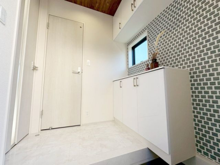 ���� ���ւɂ̓V���[�Y�{�b�N�X������̂Ō��ւ͂��������Y��ɕۂĂ܂��I�ғ��I�ɂȂ��Ă���̂ŁA���Ƒ��̃��C�t�X�^�C���ɍ��킹�ĕω��\�􂽂�������[���Ă�������o�������ł��i�B�e���F2026.1.9�j