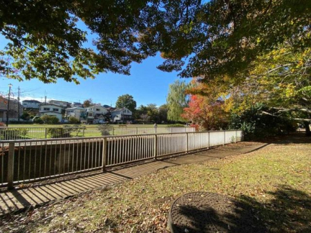 ���ӊ� ��̓��������� �k��5���B 350m