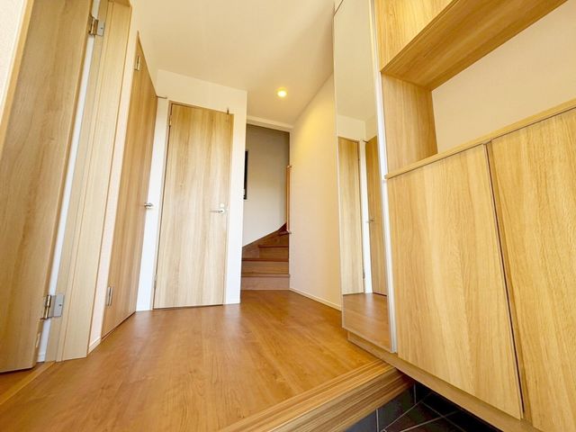 ���� ���ւɂ̓V���[�Y�{�b�N�X������̂Ō��ւ͂��������Y��ɕۂĂ܂��I�ғ��I�ɂȂ��Ă���̂ŁA���Ƒ��̃��C�t�X�^�C���ɍ��킹�ĕω��\�􂽂�������[���Ă�������o�������ł��i�B�e���F2026.1.9�j